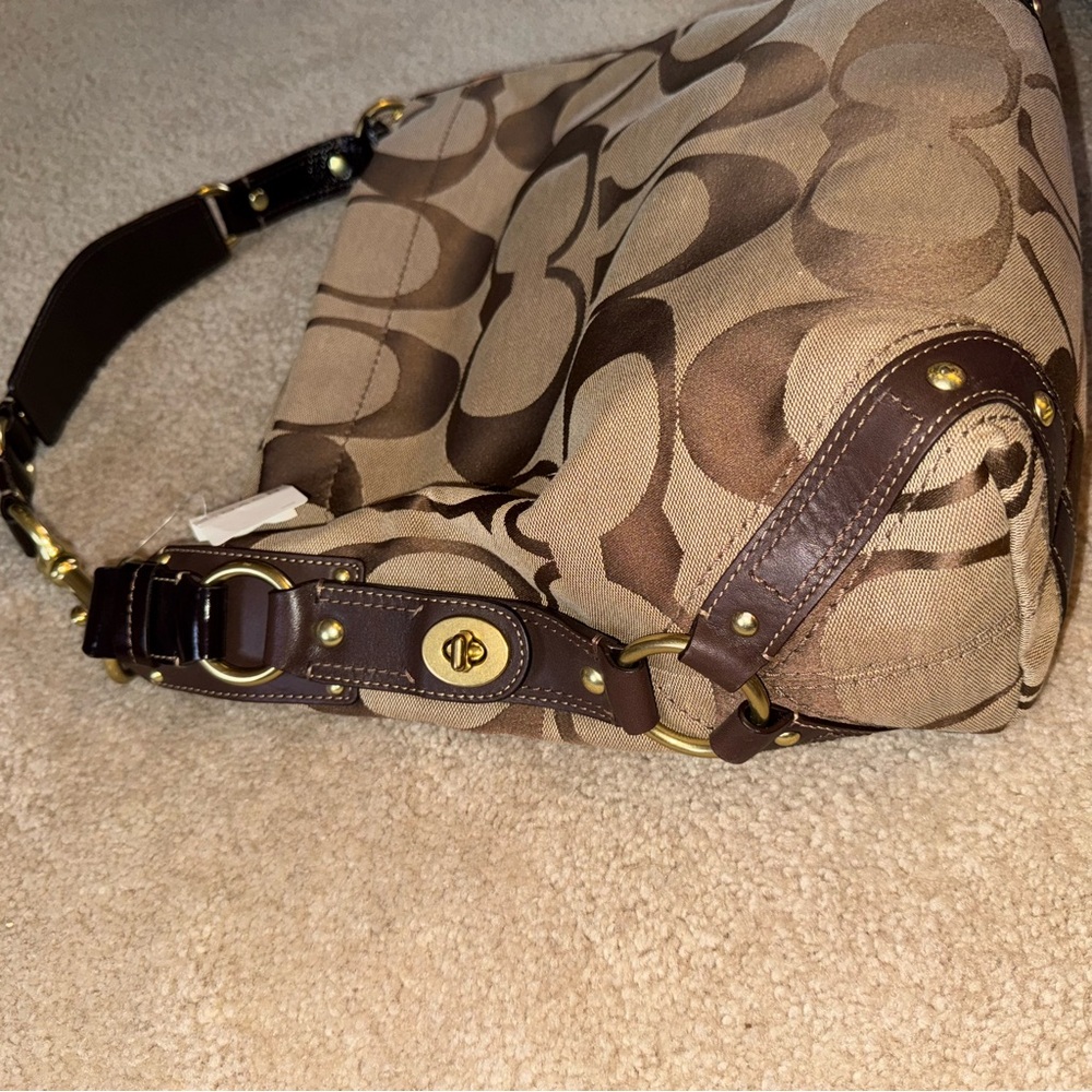 NWT Vintage Coach Carly Large Hobo Signature C Embroidered Leather Trim Bag - Picture 5 of 11